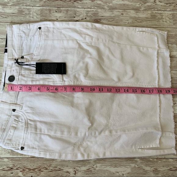 Kut From the Kloth Connie White Step Hem Skirt - Picture 10 of 11